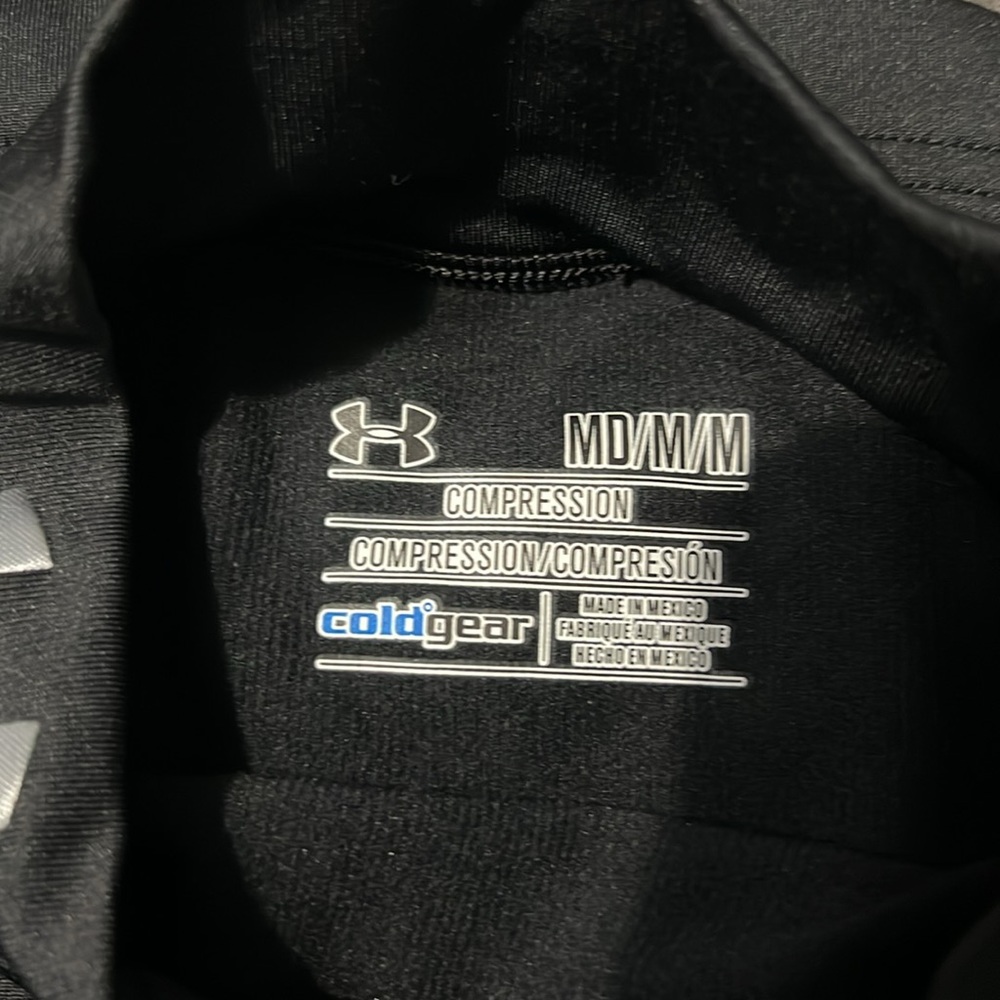 Under Armour set compression - Picture 5 of 5